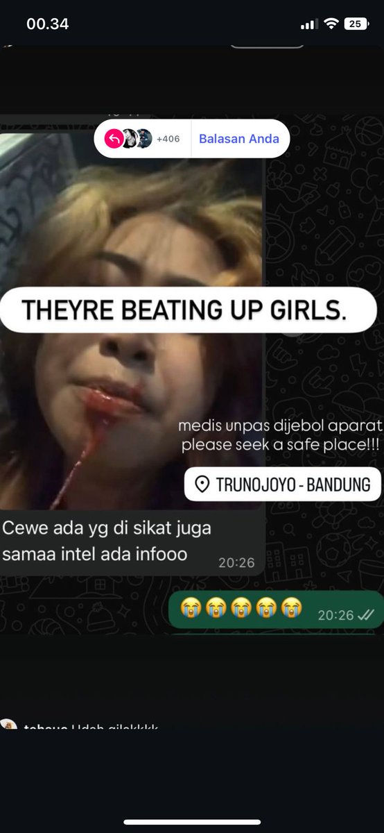 blus 🌱 (@bluisntblue) on Twitter photo dapet kabar dari temen yang di Unpas. They're beating up girls. SEKALI LAGI. BEATING. UP. GIRLS. PLIS... All Eyes on Unisba & Unpas. #ACAB1312 #ACABFOREVER #Bandung <a href="/wordfangs/">Baskara Putra / Hindia</a> <a href="/barengwarga/">Bareng Warga</a> dapet kabar dari temen yang di Unpas. They're beating up girls. SEKALI LAGI. BEATING. UP. GIRLS. PLIS... All Eyes on Unisba & Unpas. #ACAB1312 #ACABFOREVER #Bandung <a href="/wordfangs/">Baskara Putra / Hindia</a> <a href="/barengwarga/">Bareng Warga</a>