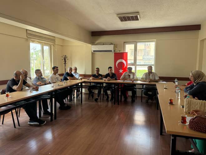 2025-2026 eğitim öğretim yılı mesleki eğitim çalışmalarının ilk gününde bakanımızın öğretmenlerimize seslenişini hep birlikte takip ettik. Dönem başı öğretmenler kurulu toplantısını gerçekleştirdik.