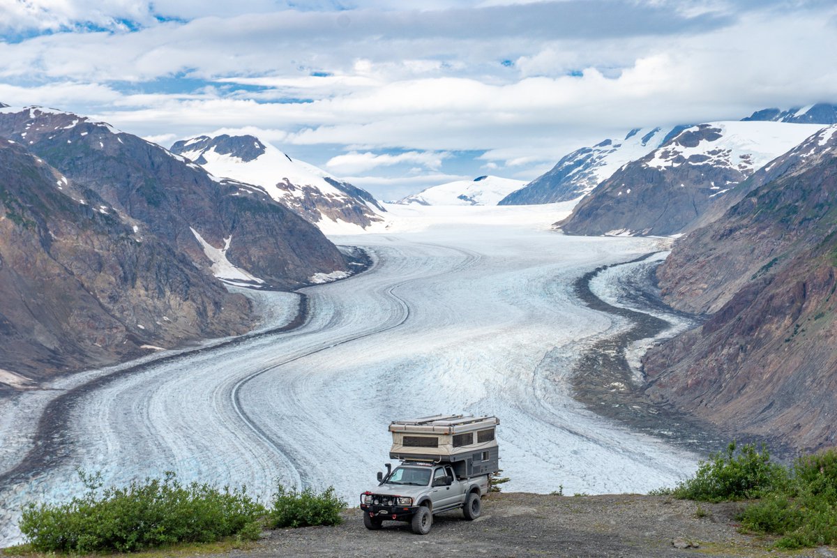 ChrisJClemens's tweet photo. This camp above Salmon Glacier was definitely one of my favorite spots of the summer! #LiveFree https://t.co/SmYvIKbVtz