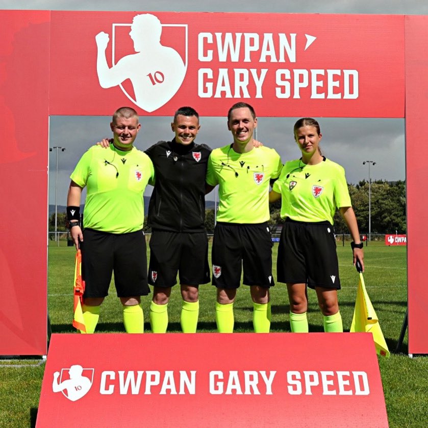 John Jones tweet media