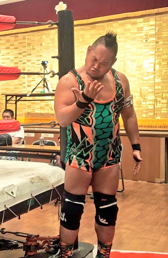 2025  8.30
大阪沖縄会館
プロレスリングBUKOTSU
OSAKAビアガーデンプロレス2025  

入江茂弘選手

#プロレスリング武骨
#入江茂弘 選手
#プロレスリング武骨 
#OSAKAビアガーデンプロレス2025
