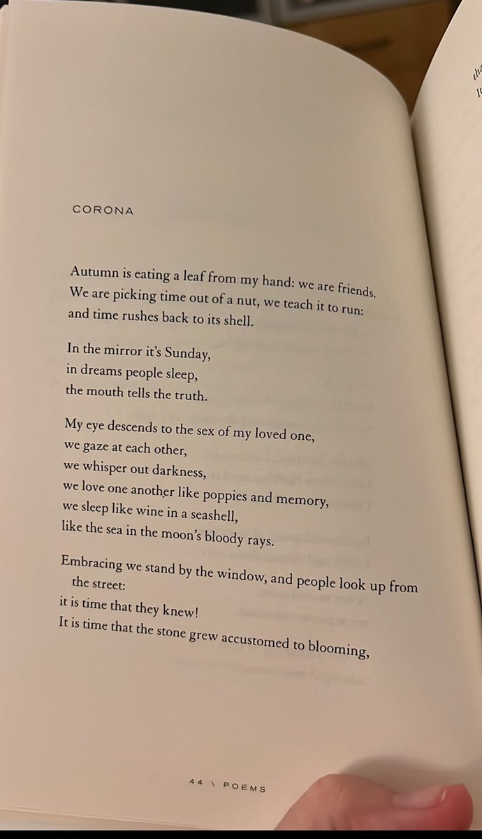 bloodsigns's tweet image. Paul Celan translated here by Jerome Rothenberg • Paul Celan Selections  edited and with an introduction by Pierre Joris