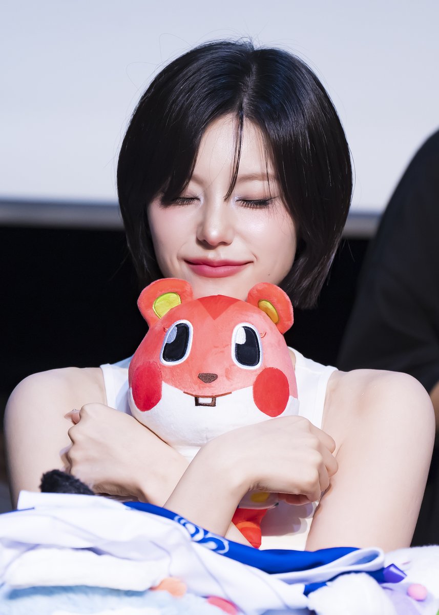 ITZY アユクデ サノクフォト イェジ ITZY アユクデ サノクフォト イェジ ITZY アユクデ サノクフォト