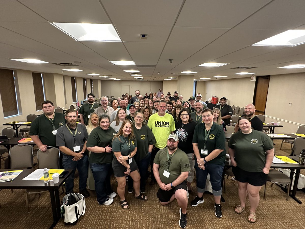 NAPEAFSCME61's tweet photo. Happy Labor Day from all of our union members who make “The Good Life” happen! https://t.co/DLF6bfkzEF