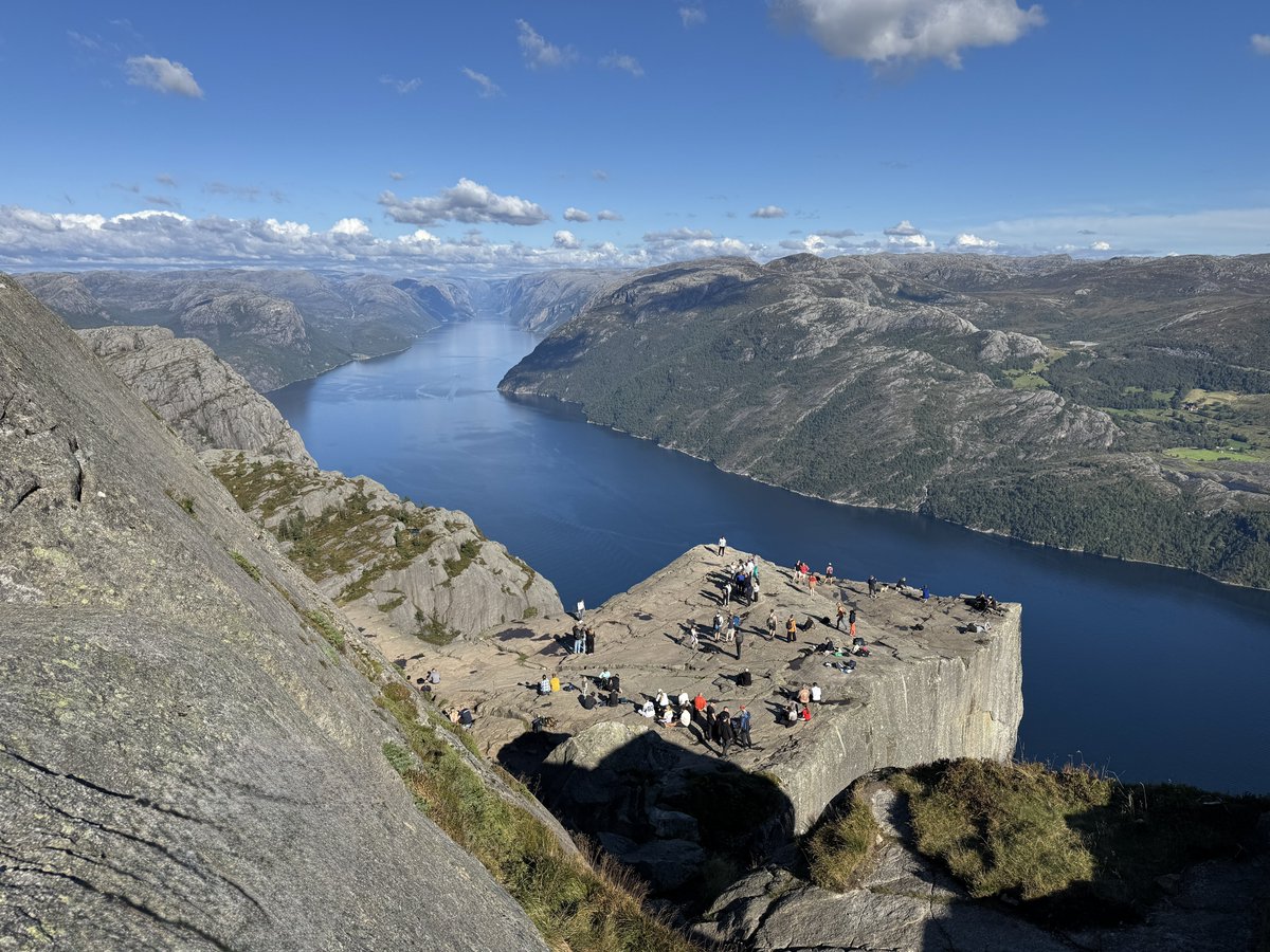 What an epic week in NORWAY! Drove the south coast through Risør &amp; Kristiansand to Stavanger. From there I took a ferry along the mighty Lysefjord hiking Preikastolen &amp; Kjerag on my way. Loved every second of it!