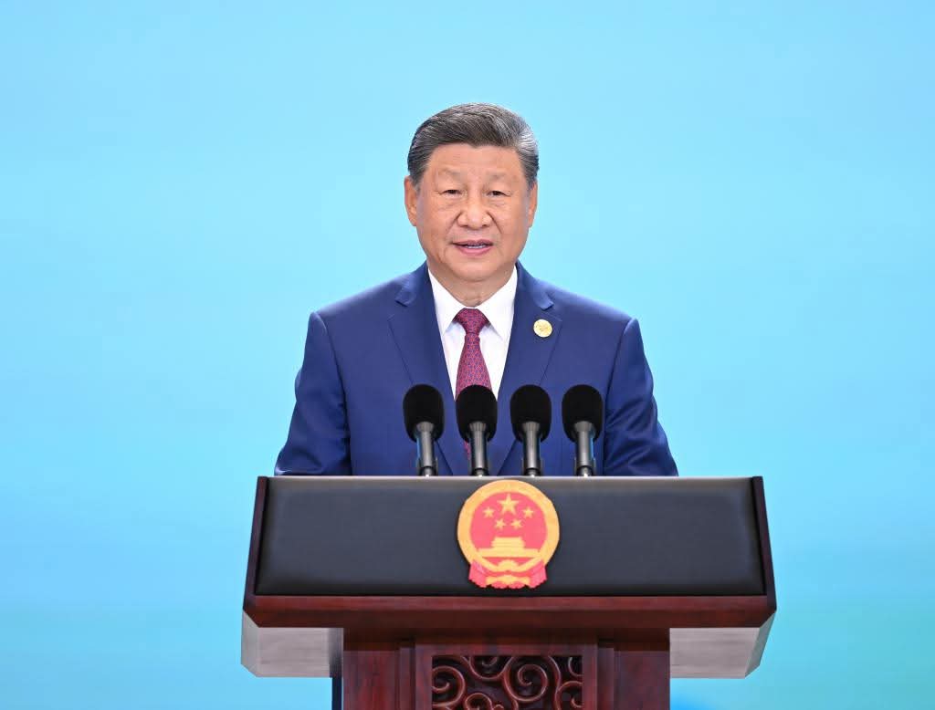 Partido Comunista de Cuba (@partidopcc) on Twitter photo El Primer Secretario del CCPCC, <a href="/DiazCanelB/">Miguel Díaz-Canel Bermúdez</a> apoyó la Iniciativa para la Gobernanza Global, anunciada por el presidente Xi Jinping.
Esta "contribuirá a la reforma del sistema de gobernanza global, a fin de asegurar la construcción de una Comunidad de Futuro Compartido", aseguró. El Primer Secretario del CCPCC, <a href="/DiazCanelB/">Miguel Díaz-Canel Bermúdez</a> apoyó la Iniciativa para la Gobernanza Global, anunciada por el presidente Xi Jinping.
Esta "contribuirá a la reforma del sistema de gobernanza global, a fin de asegurar la construcción de una Comunidad de Futuro Compartido", aseguró.