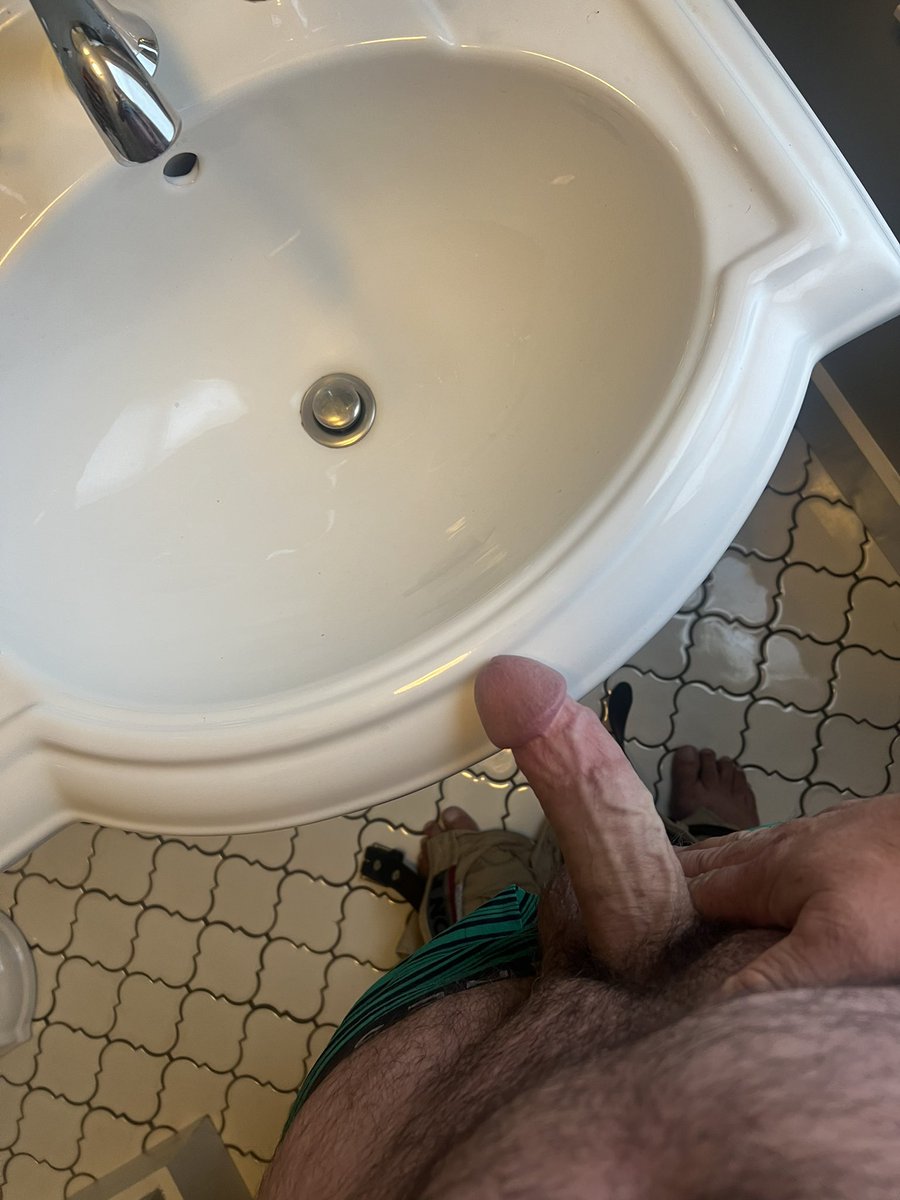 MrBostonfuntime's tweet photo. Happy Labor Day weekend https://t.co/JRwejtJAe5