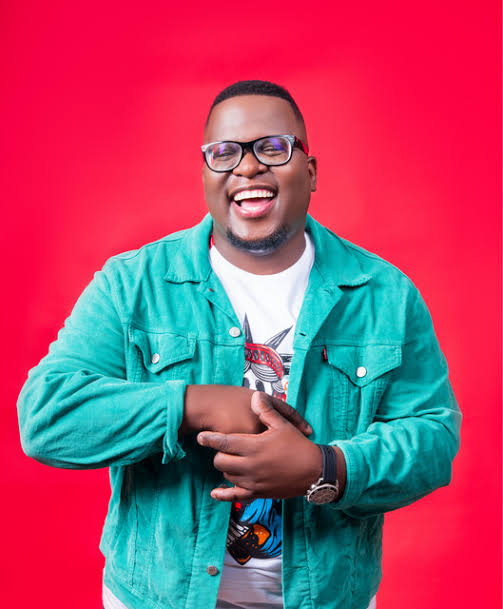 RADIO: 

Kaya 959 fires Sol Phenduka

After a shocking suspension last week, the JHB based radio station Kaya 959 has officially terminated Phenduka's contract. 

Stating in a statement ... 

"Kaya 959 cannot and will not condone comments made on the MacG Vodcast, where Sol