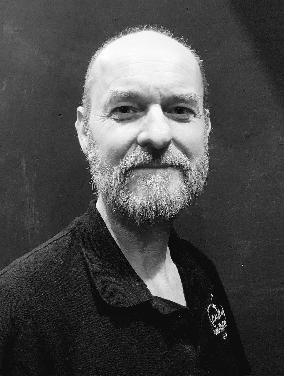 Dr Prospero is a mad scientist, however his intentions are good. Hopefully he will not be misunderstood.

Tickets for "Return to the forbidden planet" are on sale now via knutsfordlittletheatre.com 

#Knutsford #theatre #musical #Shakespeare #Rockandroll  #returntotheforbiddenplanet