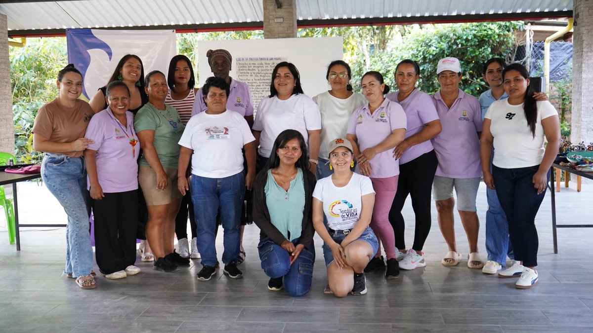 El Consejo Consultivo de Mujeres de #SanMiguel #Putumayo también lidera estrategias para asegurar el cumplimiento de la Política Pública de Género y abrir más espacios de participación  para las mujeres. 💜✊ #ElPoderDeEllas #MujeresTejiendoUnFuturoDePaz <a href="/UEenColombia/">Unión Europea en Colombia 🇪🇺</a> #COSPE