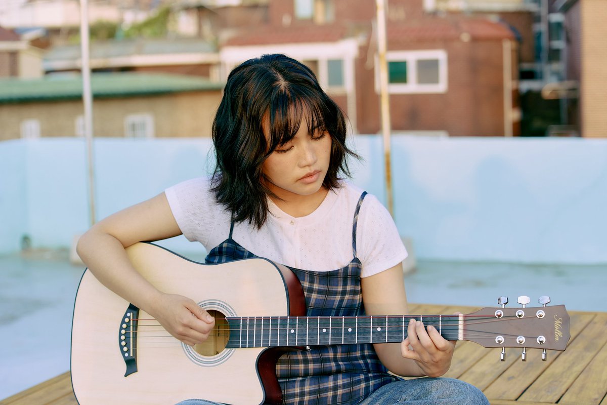 고래를찾아서 tweet media