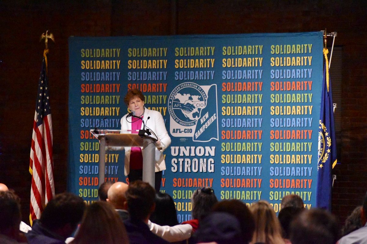 JeanneShaheen's tweet photo. What a great morning at the NH AFL-CIO’s #LaborDayBreakfast.
Granite State workers are stronger together. I’ll always support your ability to join a union and fight for fair wages and working conditions. https://t.co/wiqonSdKe4