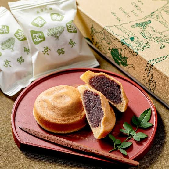 京都だとこれなんだが、流石に六花亭バターサンドには知名度で劣るかなー