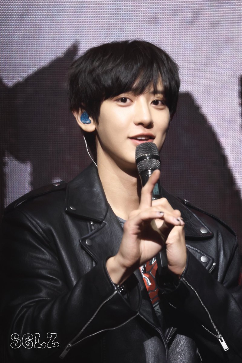 BABASG495815's tweet photo. 250831 CHANYEOL SEOUL UPSIDE DOWN SOUND STAGE
#찬열 #CHANYEOL #灿烈 
#EXO #엑소 #weareoneEXO https://t.co/GfIZguOkKU