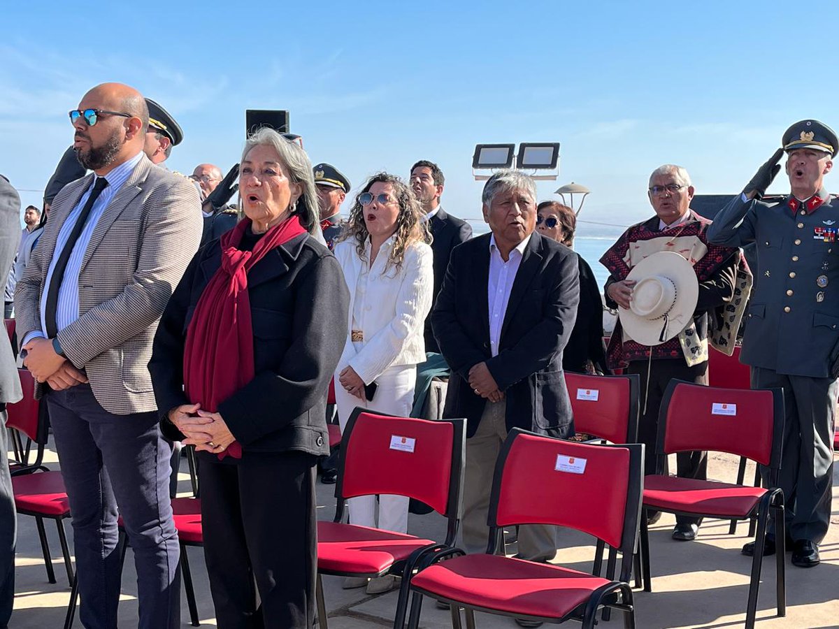 A la ceremonia  de Izamiento de la Gran Bandera Bicentenario (con motivo del inicio del mes de la Patria y “Día de las Glorias del Ejército de Chile”), asistió el presidente de <a href="/CChCArica/">CChC Arica</a> <a href="/Ejercito_Chile/">Ejército de Chile</a>  #Arica #Parinacota <a href="/MuniArica/">Municipalidad de Arica</a> <a href="/gorearica/">GORE Arica y P.</a>