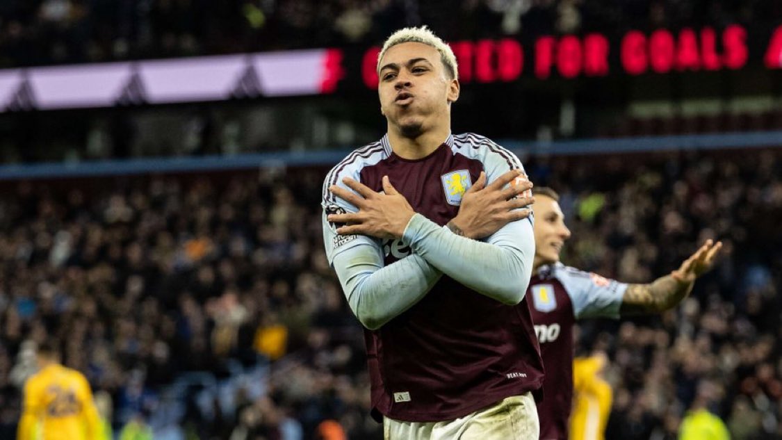 リヴァプールは、ハーヴェイ・エリオットの退団とアストン・ヴィラからの許可を受けて、モーガン・ロジャーズの契約交渉と完了に十分な時間があるかどうかを検討しています。可能性は低いですが、注目すべき案件です。
(<a href="/MattThielen/">Matt Thielen</a> )