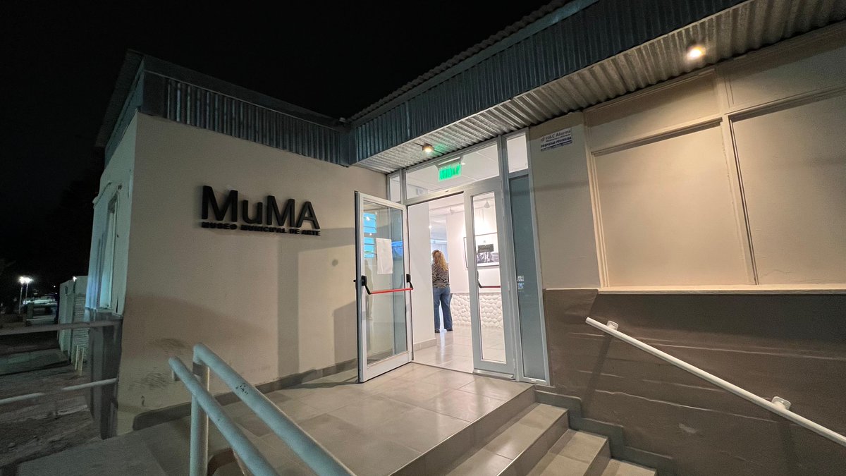 #PuertoMadryn #Sociedad #Cultura #Arte

Se inaugura la Muetra “Relatos del Agua”
<a href="/diegolpmy/">Diego Lacunza</a> 

noticiaspmy.com/se-inaugura-la…