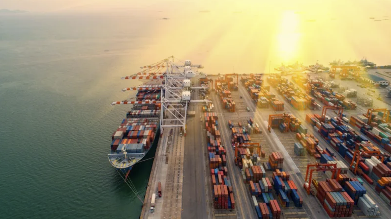 The days of bringing legal into supply chain discussions after agreements are signed are over. Today's general counsel must be embedded in planning sessions, crisis response, and strategic sourcing decisions. Learn why this partnership matters now: ow.ly/muHM50WNC6a