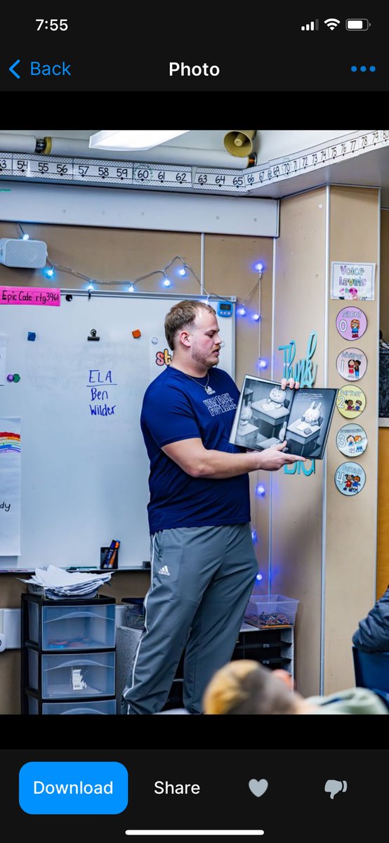 BJ_Robrtsn's tweet image. Happy 🐺PACK 🏈 Birthday 🎂@jgrabowski54  Multitalented hooper, Jedi, reader, &amp;amp; footballer!! #BattleBorn #RiseTogether