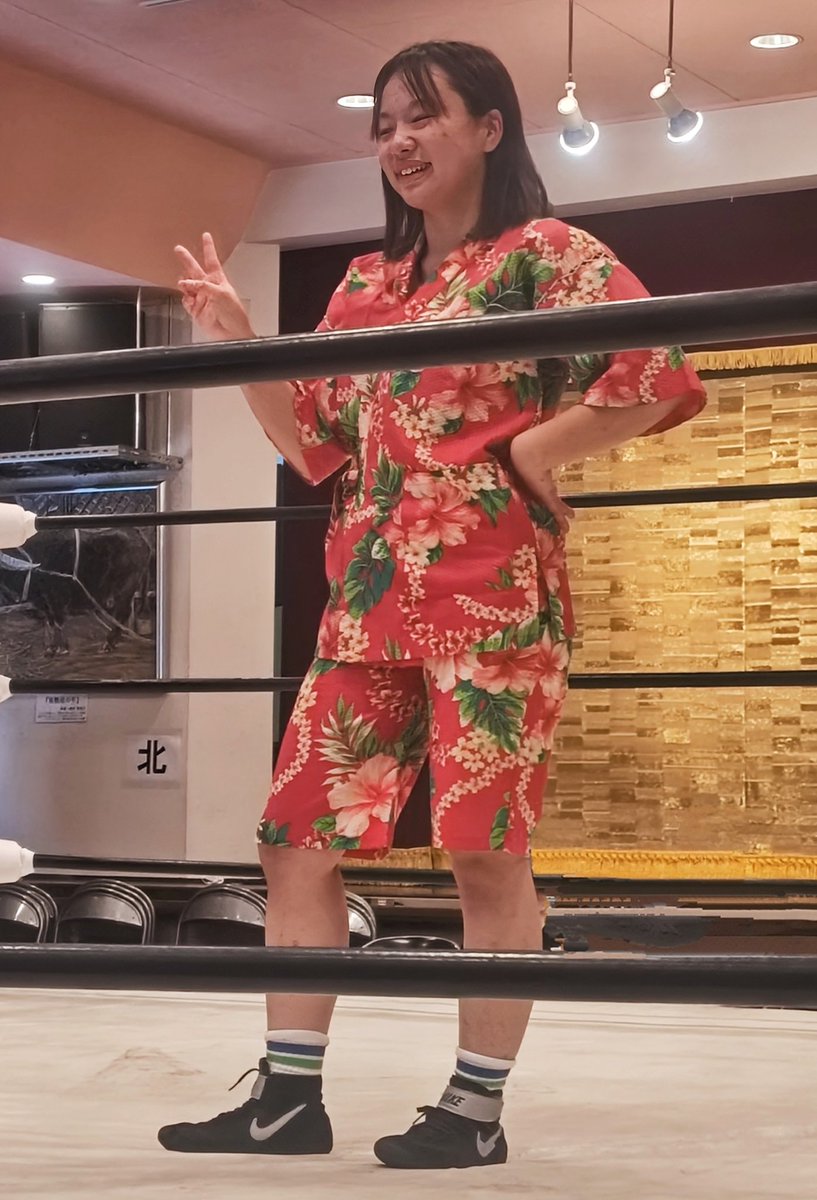 2025  8.31  
大阪沖縄会館
OSAKAビアガーデンプロレス2025
真夏のちゃんこ対決
真夏の女だらけの浴衣マッチ
藤井瑠美愛選手

#道頓堀プロレス
#OSAKAビアガーデンプロレス2025 
#藤井瑠美愛 選手
#紀州ぶんだらプロレス