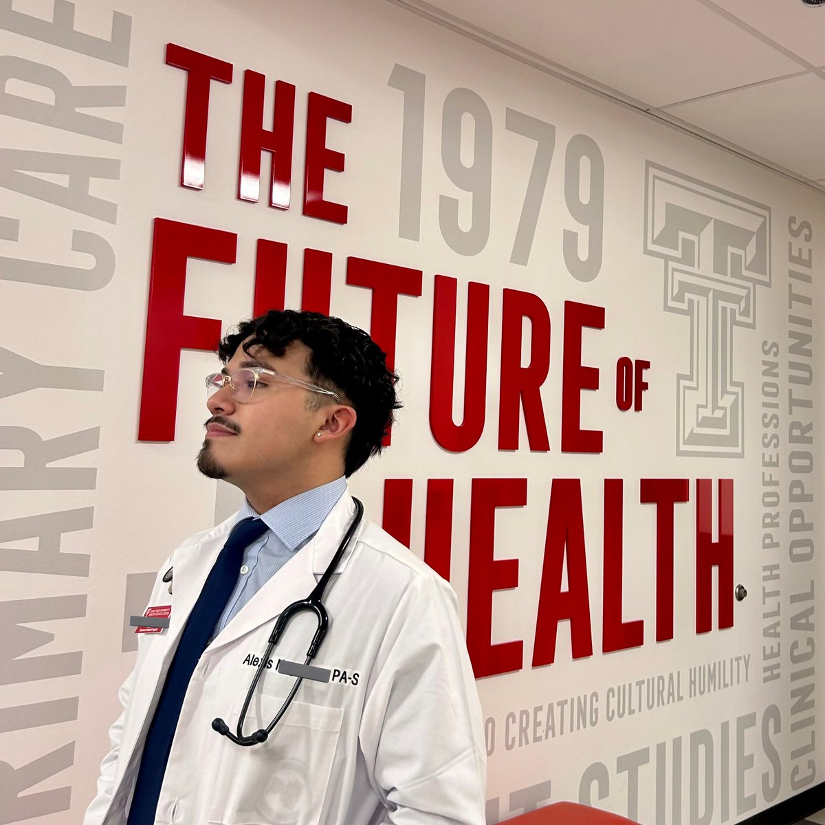 Vlexis_n's tweet image. Update, white coat season