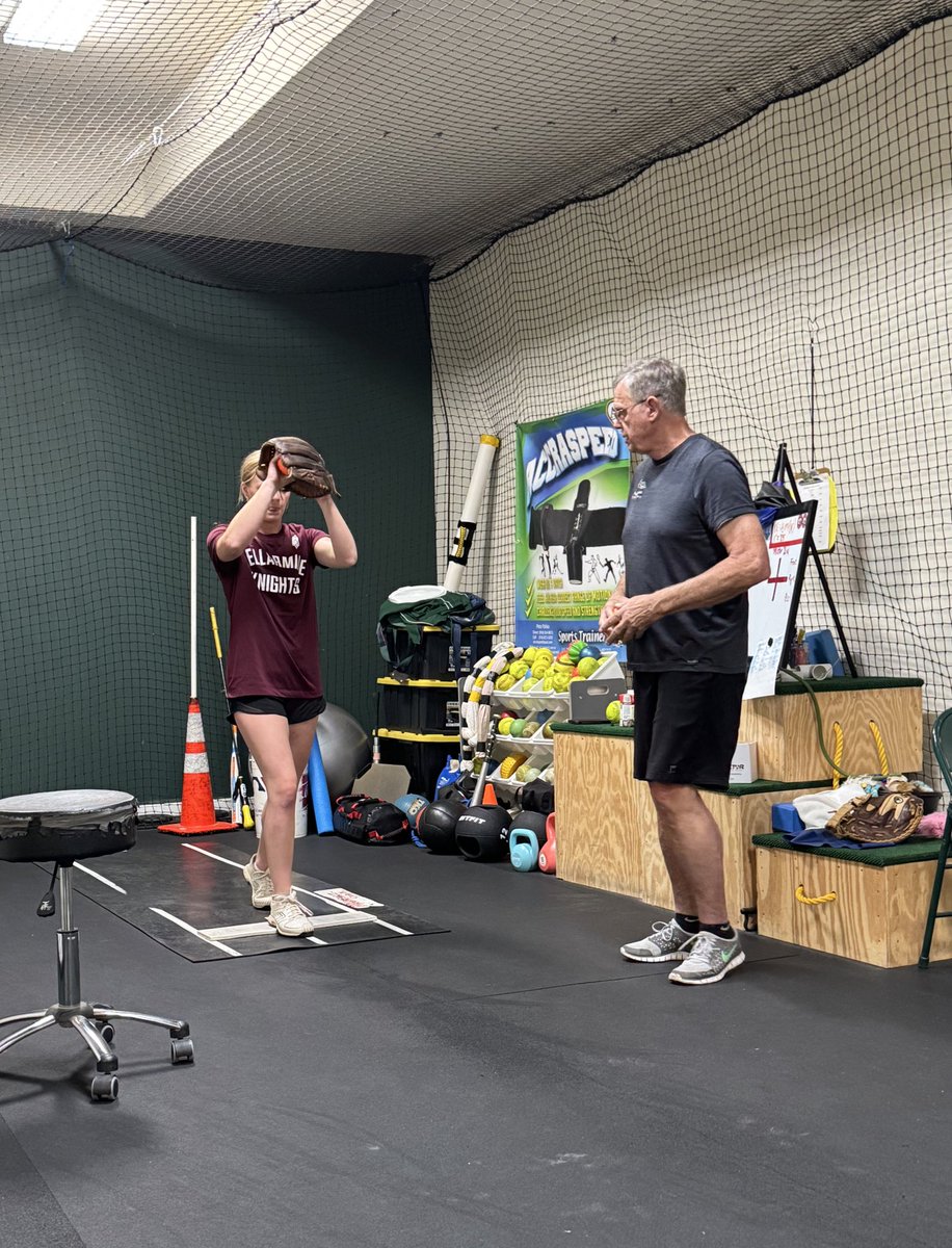 AddisonTyler26's tweet image. Always grateful for my check-ins with @CoachRPauly !! Love seeing the progress every lesson, and can’t wait to see it in game this fall!! 

@StarzGold_Bunn @StarzGold