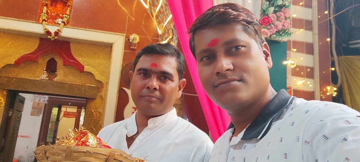 sanketkumar0762's tweet photo. Jai mata de,, https://t.co/NuziDQM2mG