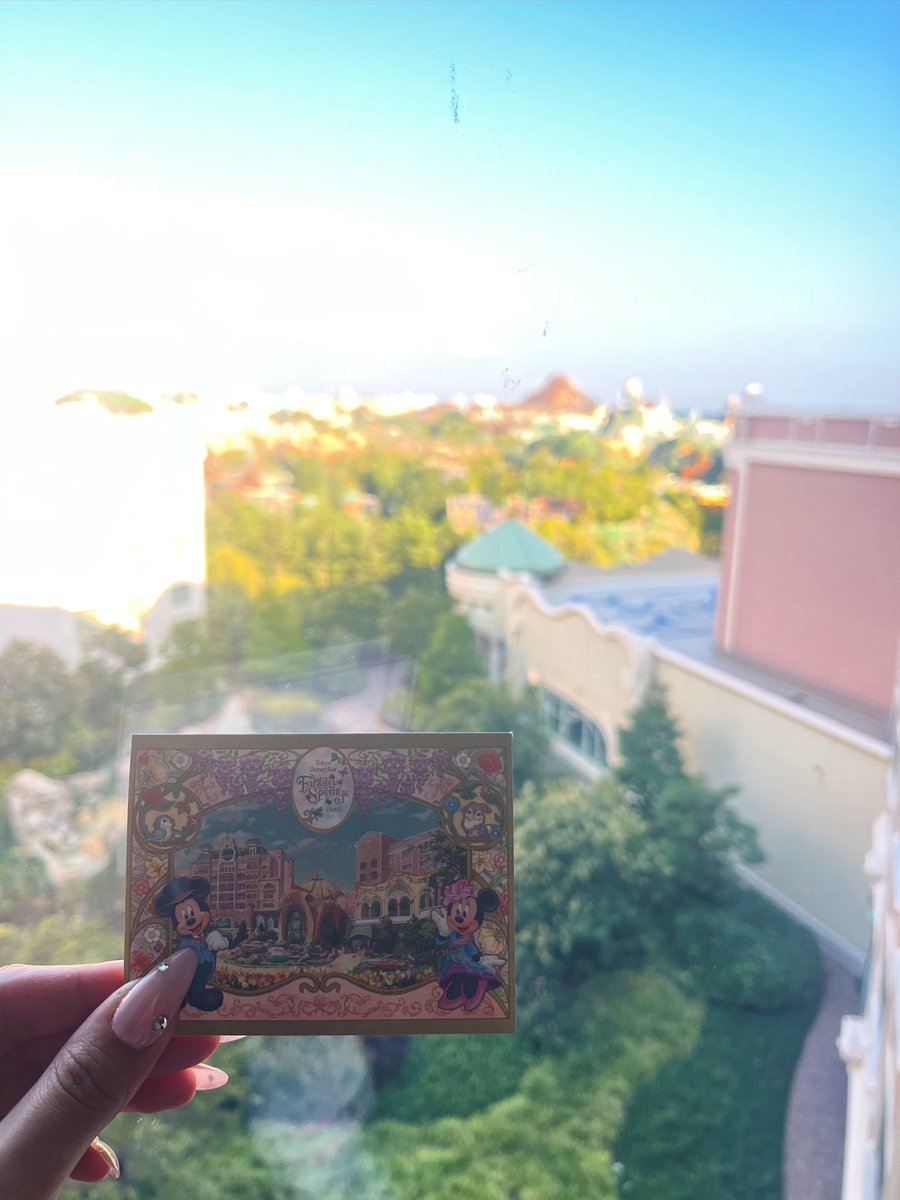 ぶるこ tweet media