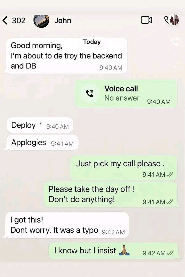 ThatPythonGuy_'s tweet image. 😂