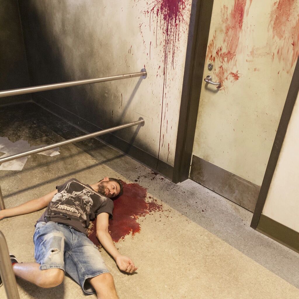 Könnt ihr euch noch an eure letzte #ZombieApokalypse erinnern?

#DawnofTheDead #ShaunoftheDead #BionTechoftheDead #universalstudioshollywood #2016 
#oldmemories #TheWalkingDead #2021