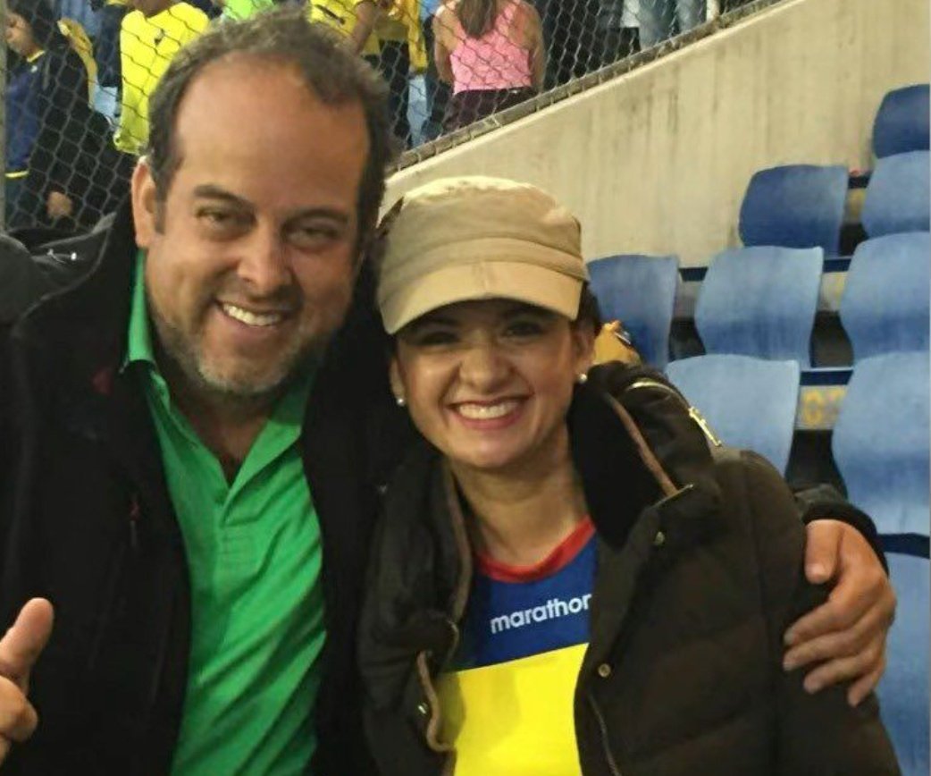 LaMaka🌹🇪🇨 (@unatalmaka_) on Twitter photo <a href="/TioElmoi01/">Tio Elmoi..</a> Por esto lo asesinaron.
Lástima que tus papás no te corrigieron y por eso ahora defiendes a estas porquerías. <a href="/TioElmoi01/">Tio Elmoi..</a> Por esto lo asesinaron.
Lástima que tus papás no te corrigieron y por eso ahora defiendes a estas porquerías.