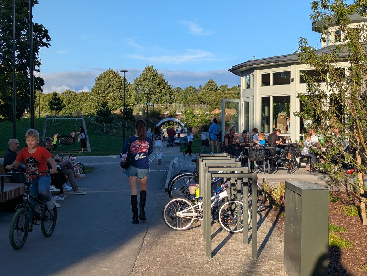 Rīdzinieki jau steidz izbaudīt jaunatklāto Uzvaras parka daļu.
Šis tiešām ir augstākajā līmenī 😍