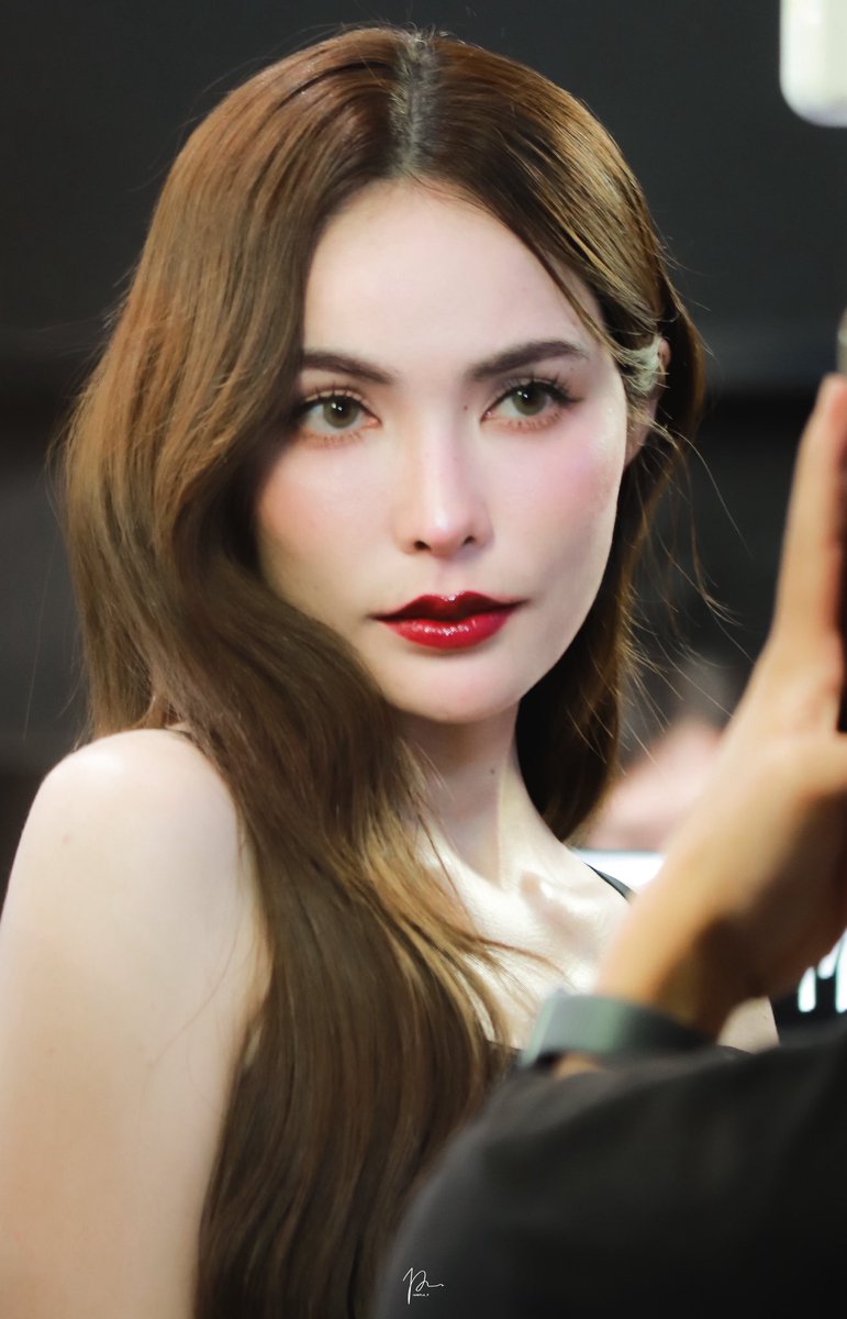 iampla_p's tweet image. ยอมแล้วเซ็ตนี้ ยอมมมม

STYLE YOUR LIPS MAC W CL
#MACLipStylingXCharlotte
#ชาล็อตออสติน #CharlotteAustin