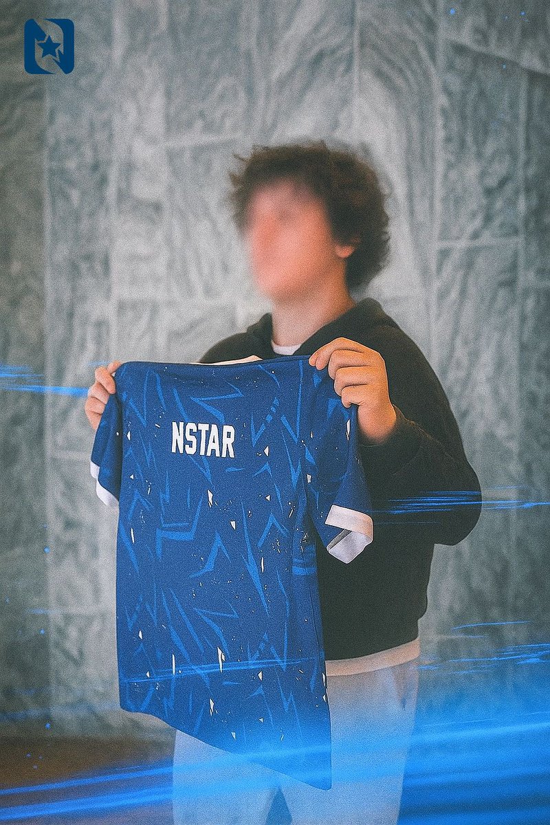 Every blur hides a legend 😉