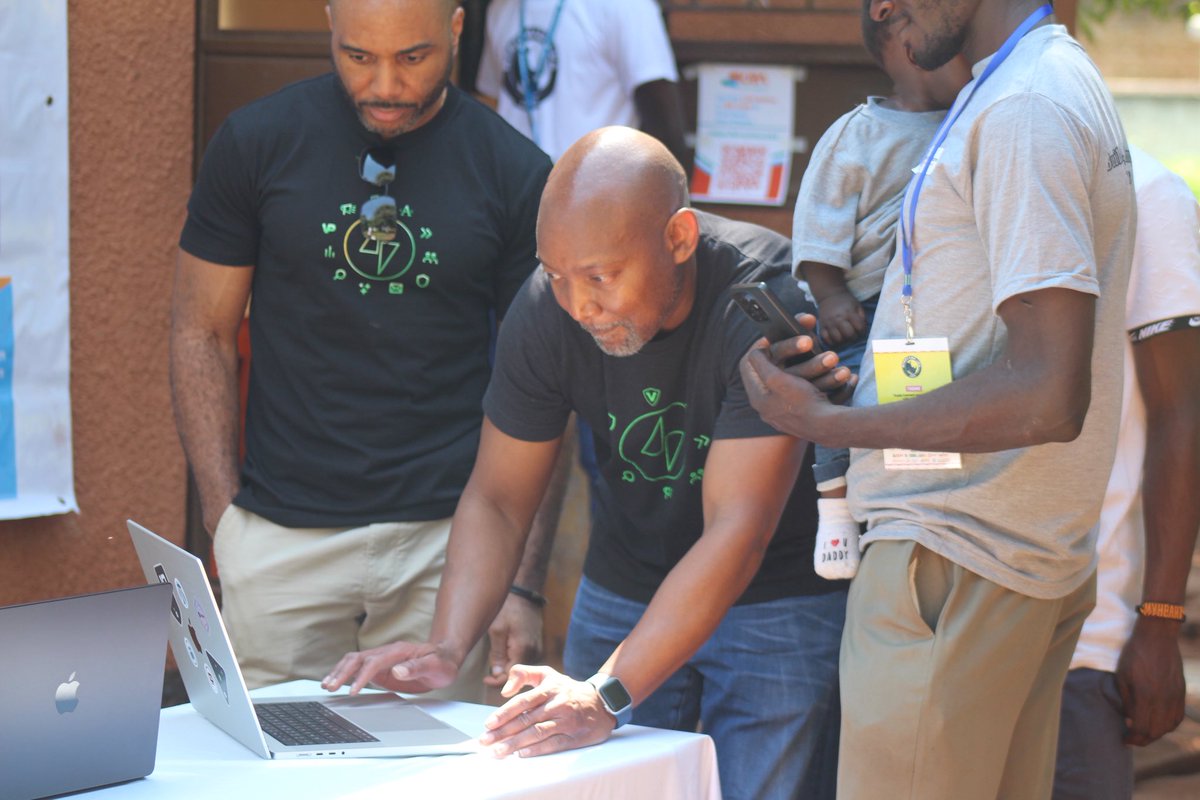 davidofug's tweet image. On Saturday, 30th Sept, 2025 I witnessed an incredible WordCamp in Lira.
@WordPressLira 2025 was a single day event with a primary focus on bringing the people of WordPress communities from various locations together to collaborate, create and share opportunities, learn about…