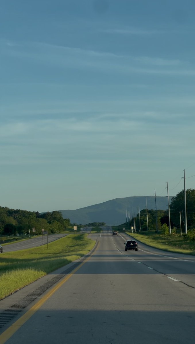 freshminddd's tweet image. “The road doesn’t lie. Every twist and turn was just leading you to the conclusion all along.”