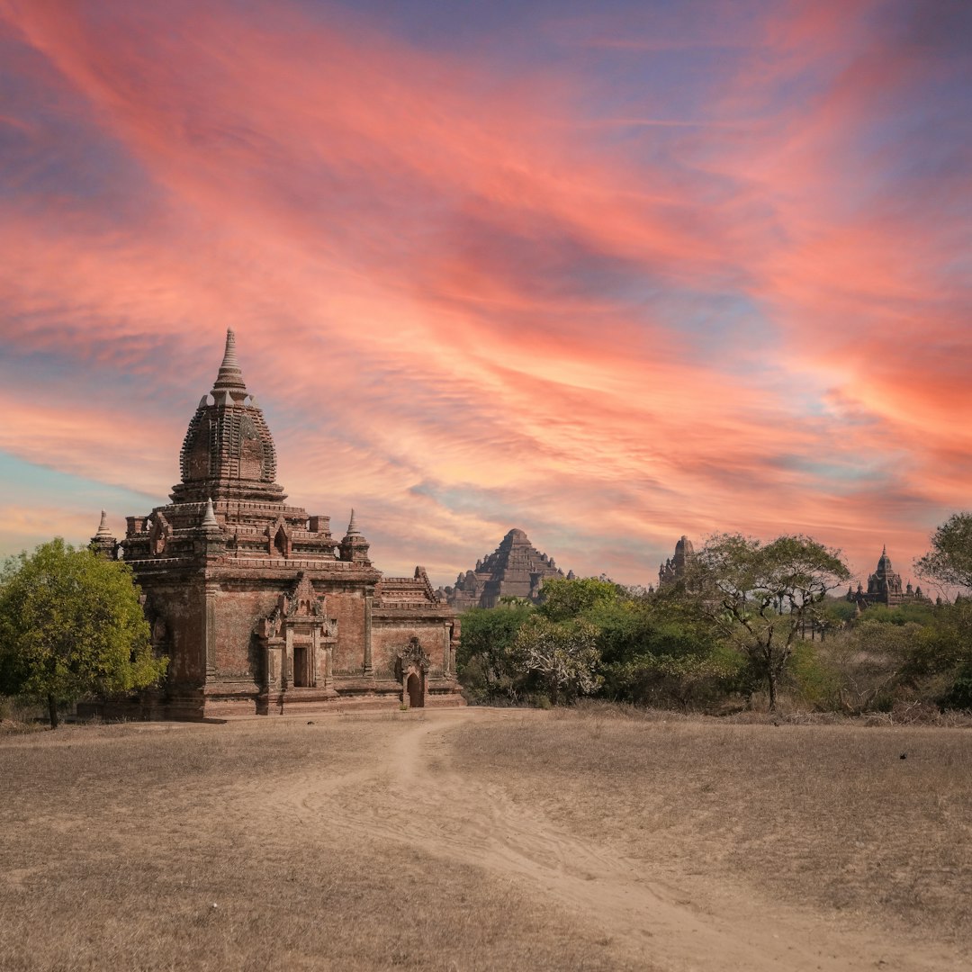 From Bagan to Ta Prohm, India's ASI is restoring Southeast Asia's sacred sites—while in Vietnam, a 12,000-year-old skeleton reveals the region’s earliest known violence. Temples, trauma, and transnational ties this week. #southeastasianarchaeology
 
bit.ly/4oZuyBF