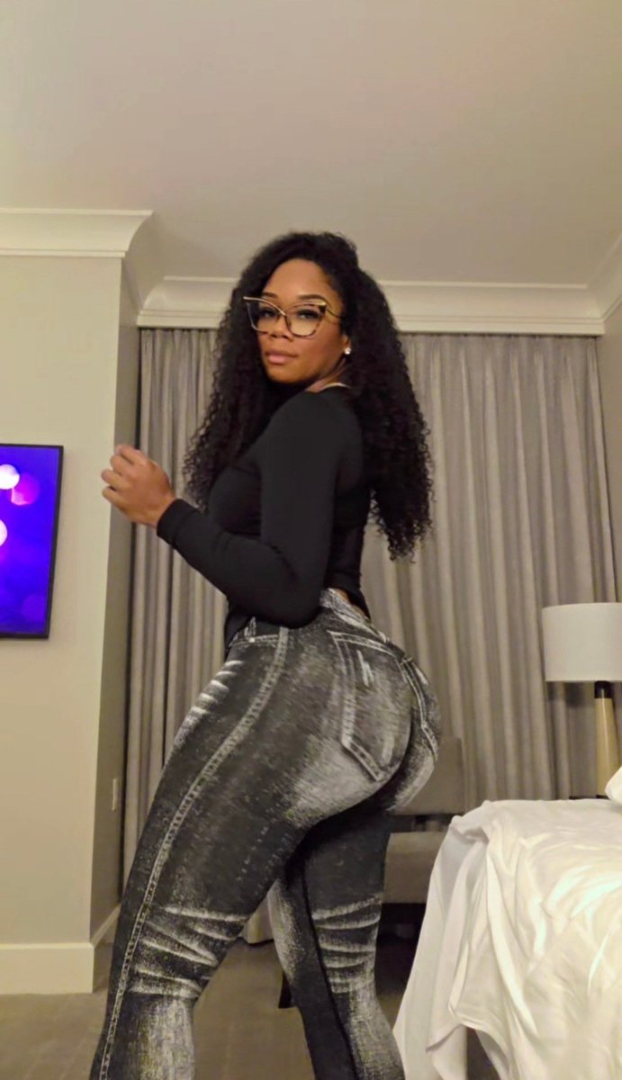 🦋 Bel Papiyon 🦋 tweet media