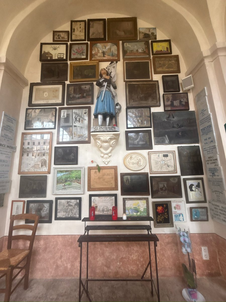 🔥 La France a-t-elle encore une âme ?
On nous répète que la République est « l’horizon indépassable », mais regardez autour de vous :
•Des églises brûlées ou vandalisées chaque semaine,
•Une jeunesse perdue, sans repères, gavée de mensonges historiques,
•Un pays divisé,