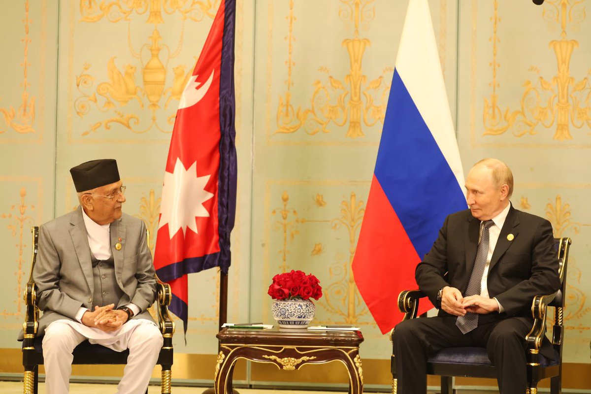 kpsharmaoli's tweet image. Had a bilateral meeting with His Excellency Mr. Vladimir Putin, President of the Russian Federation, in Tianjin. Our discussions focused on further strengthening Nepal–Russia relations and advancing mutually beneficial cooperation in the fields of culture, trade and investment.