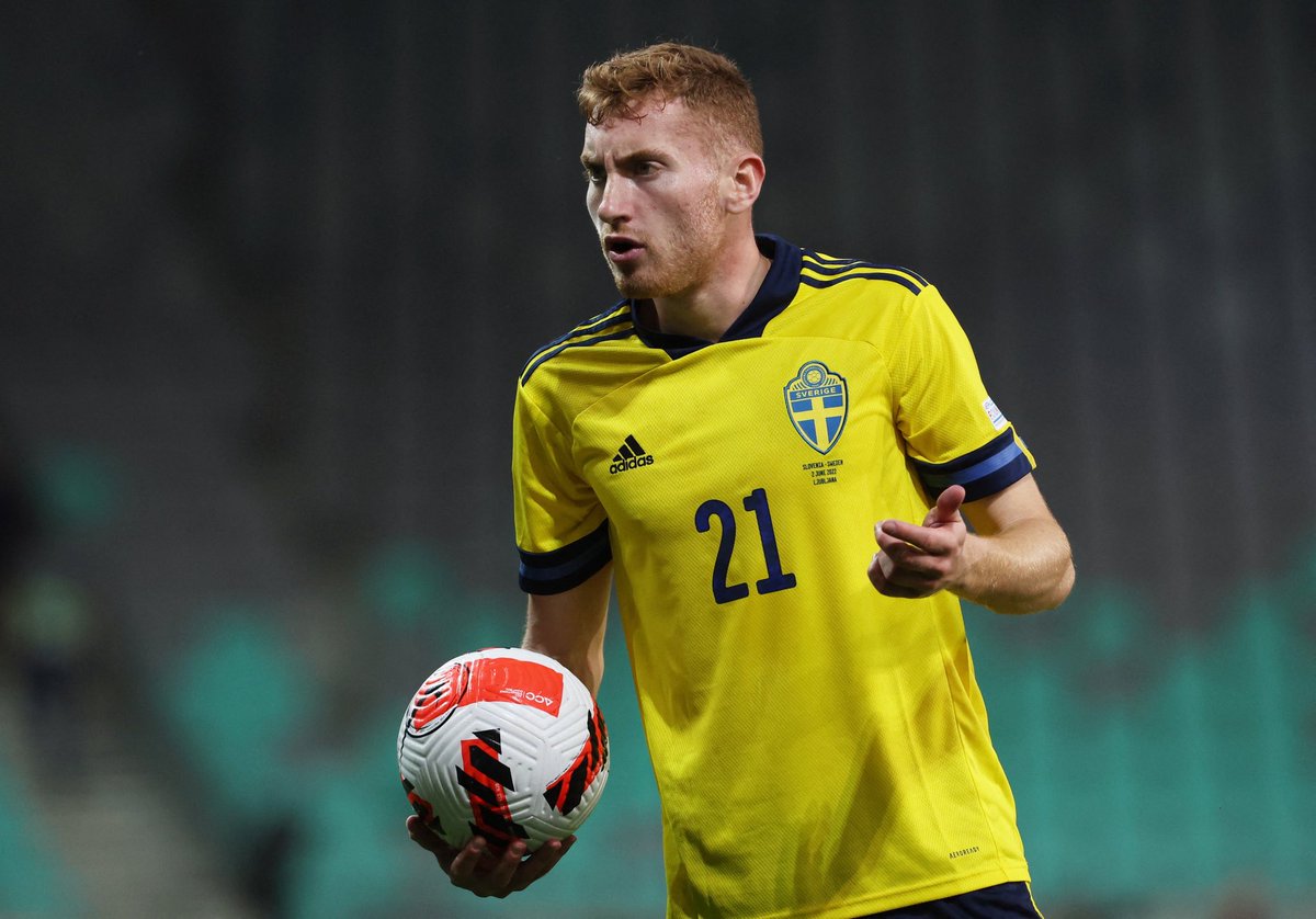 Dejan Kulusevski jest kontuzjowany i nie może grać, ale mimo to poprosił selekcjonera o to, by móc wziąć udział we wrześniowym zgrupowaniu i być z drużyną podczas wyjazdowych meczów ze Słowenią i Kosowem. 

Definicja miłości do reprezentacji Szwecji. Kulu, jag älskar dig 🫶🇸🇪