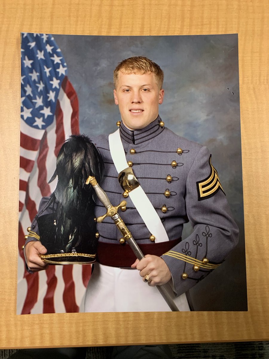 Thinking of Hinesy today. Hard to believe it s been 20 years since he paid the ultimate sacrifice. #RIP#neverforget