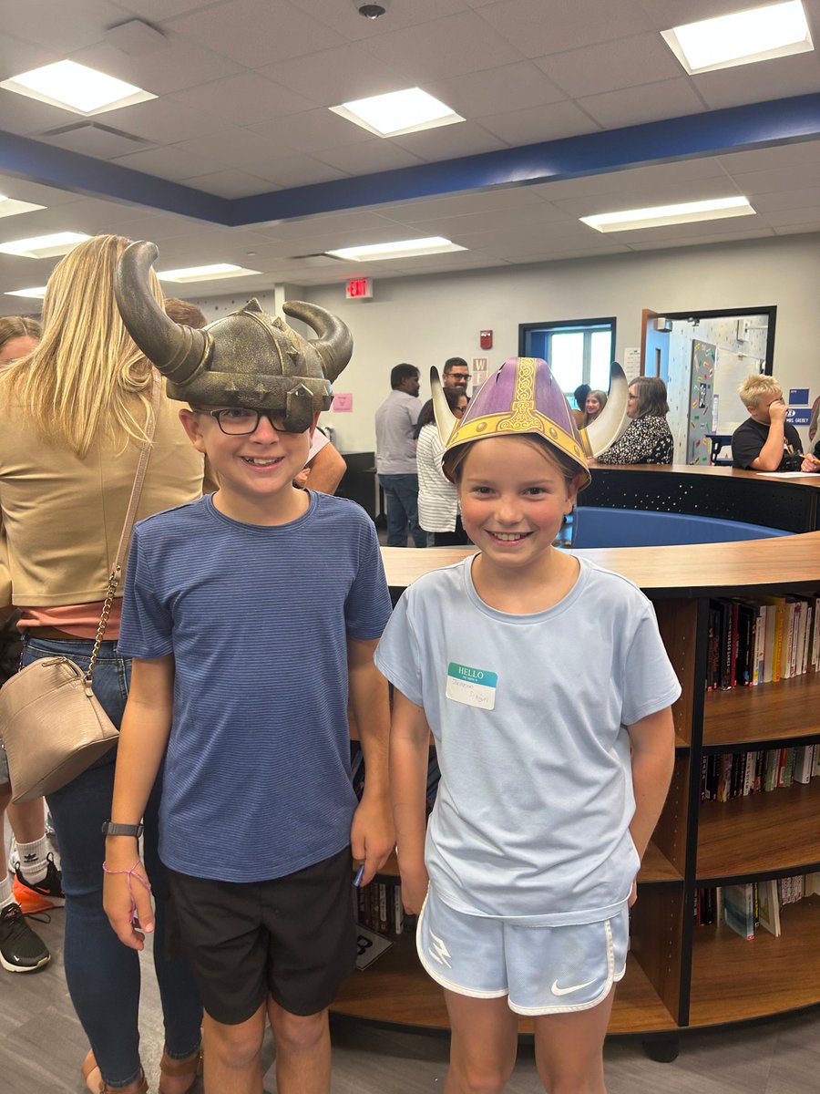 BrunswickCitySchools (@brunswickcsd) on Twitter photo Spotted at last week’s 6th grade <a href="/BCSDBrunswickMS/">Brunswick Middle School</a> Open House: Viking students were finding their "home" in their POD! These small learning communities help students build real connections with teachers. These smaller learning communities help every Blue Devil feel known, Spotted at last week’s 6th grade <a href="/BCSDBrunswickMS/">Brunswick Middle School</a> Open House: Viking students were finding their "home" in their POD! These small learning communities help students build real connections with teachers. These smaller learning communities help every Blue Devil feel known,