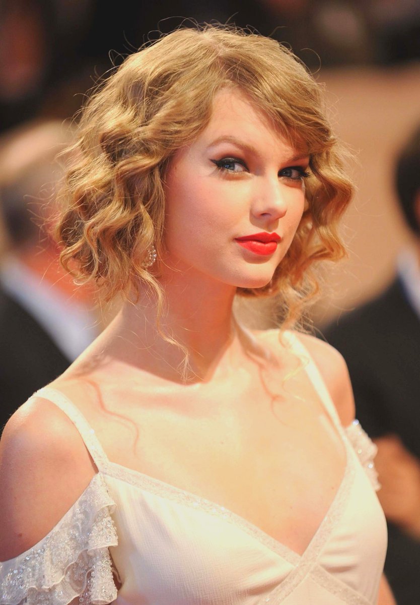 falsegodgarden's tweet photo. Single but happiest, โcause this girl is my everything ๐๐ #NoGirlfriend #OnlyTSForever #SwiftieBoy https://t.co/DFT0jApY2Z