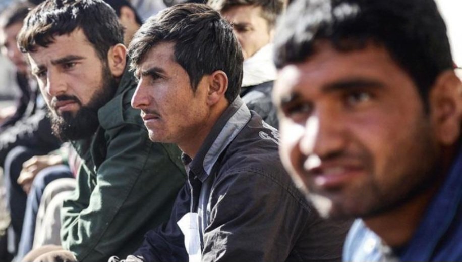 Die nächsten Flüchtlinge sind da

51 Schutzbedürftige aus Afghanistan in Hannover gelandet

Neutral-sachlich:
„Unter den Flüchtlingen befanden sich ausschließlich Männer, da keine Familien, Kinder oder Frauen dabei waren.“

#Deutschland #Flüchtlingen #Politiko #politik #fouryou