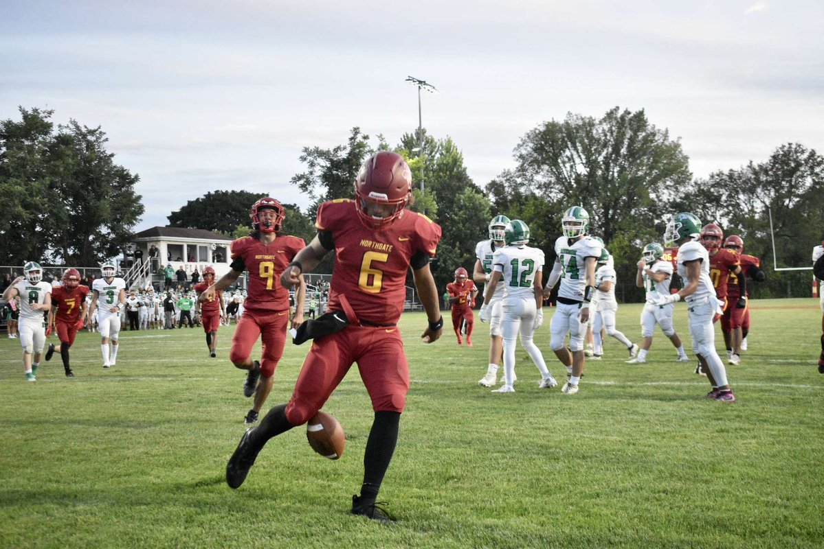 Devontae Smith (@djsmith2028) on Twitter photo Week 0 & Week 1 film
400+ Total Yards
5 TDS (4 passing 1 rushing)
<a href="/MFratStrength/">Mark Fratangelo, MS, CPT</a> <a href="/keepitsimplefb/">Ol’ Ball Coach</a> <a href="/NorthgateVFB/">Northgate Varsity Football</a> <a href="/TheWPIALEdition/">The W.P.I.A.L. Edition</a> <a href="/PRZVicCastillo/">VicCastilloPRZ</a> <a href="/PA_TodaySports/">PA Today</a> <a href="/WPIAL_Insider/">WPIAL Insider</a> <a href="/wpialsportsnews/">WPIAL Sportsmen</a> <a href="/michaelemcmahon/">Mike McMahon</a> <a href="/Rivals/">Rivals</a>
hudl.com/v/2SYKAJ Week 0 & Week 1 film
400+ Total Yards
5 TDS (4 passing 1 rushing)
<a href="/MFratStrength/">Mark Fratangelo, MS, CPT</a> <a href="/keepitsimplefb/">Ol’ Ball Coach</a> <a href="/NorthgateVFB/">Northgate Varsity Football</a> <a href="/TheWPIALEdition/">The W.P.I.A.L. Edition</a> <a href="/PRZVicCastillo/">VicCastilloPRZ</a> <a href="/PA_TodaySports/">PA Today</a> <a href="/WPIAL_Insider/">WPIAL Insider</a> <a href="/wpialsportsnews/">WPIAL Sportsmen</a> <a href="/michaelemcmahon/">Mike McMahon</a> <a href="/Rivals/">Rivals</a>
hudl.com/v/2SYKAJ