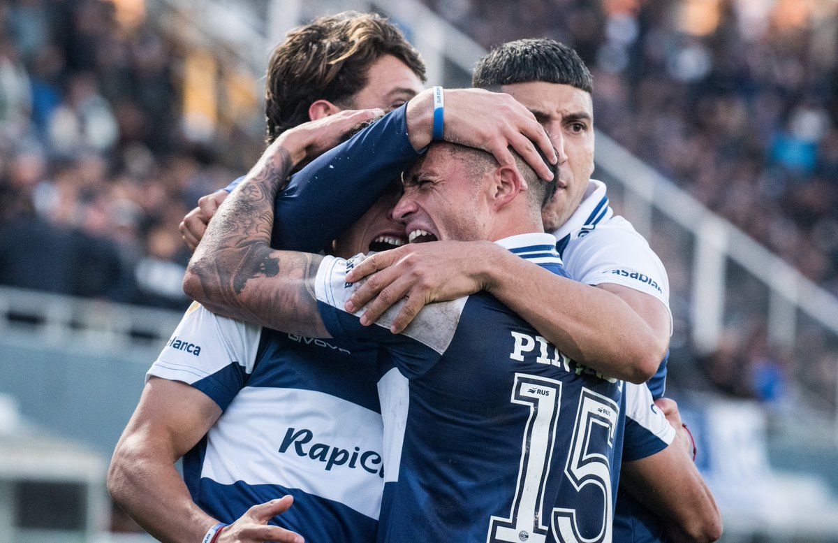 Ganó y es lo que importa. Otro día discutimos TODO lo demás. Hasta noviembre, será así.

Sólo importa ganar, y que pasen los días para que cambie la conducción del club. Una victoria muy valiosa. Y nada más, y nada menos.

📸 <a href="/marina_espeche/">Marina Espeche</a>