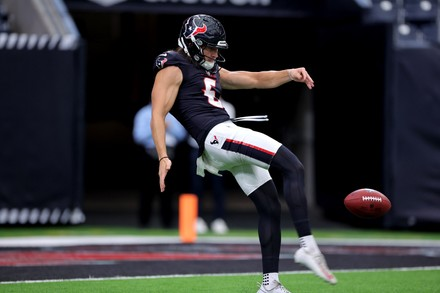 TexanicoYT's tweet photo. THERE ARE TOMMY TOWNSEND DAYS UNTIL HOUSTON TEXANS FOOTBALL RETURNS. https://t.co/wGtjIVfm1c