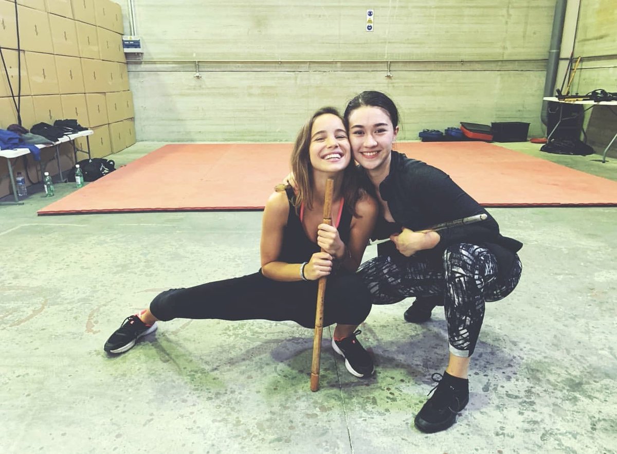 abaptistabra's tweet image. Fotos antigas de Alba Baptista e Kristina Tonteri-Young durante os treinos com suas dublês em Warrior Nun.