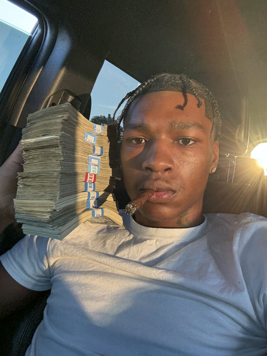 SLUGGERR SLUGGERR 🪤💰 tweet media